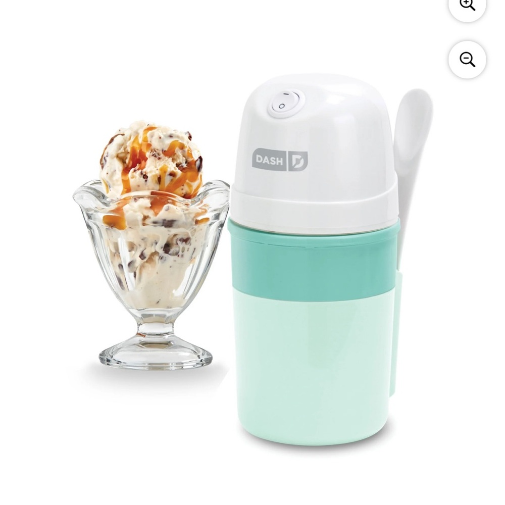 Dash Aqua Ice Cream Maker